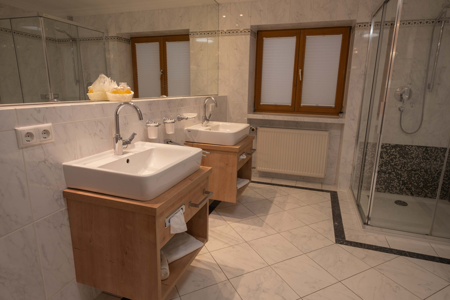 Seralux SL Hotel